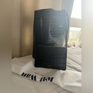 NWOT Jeff wan bucket bag